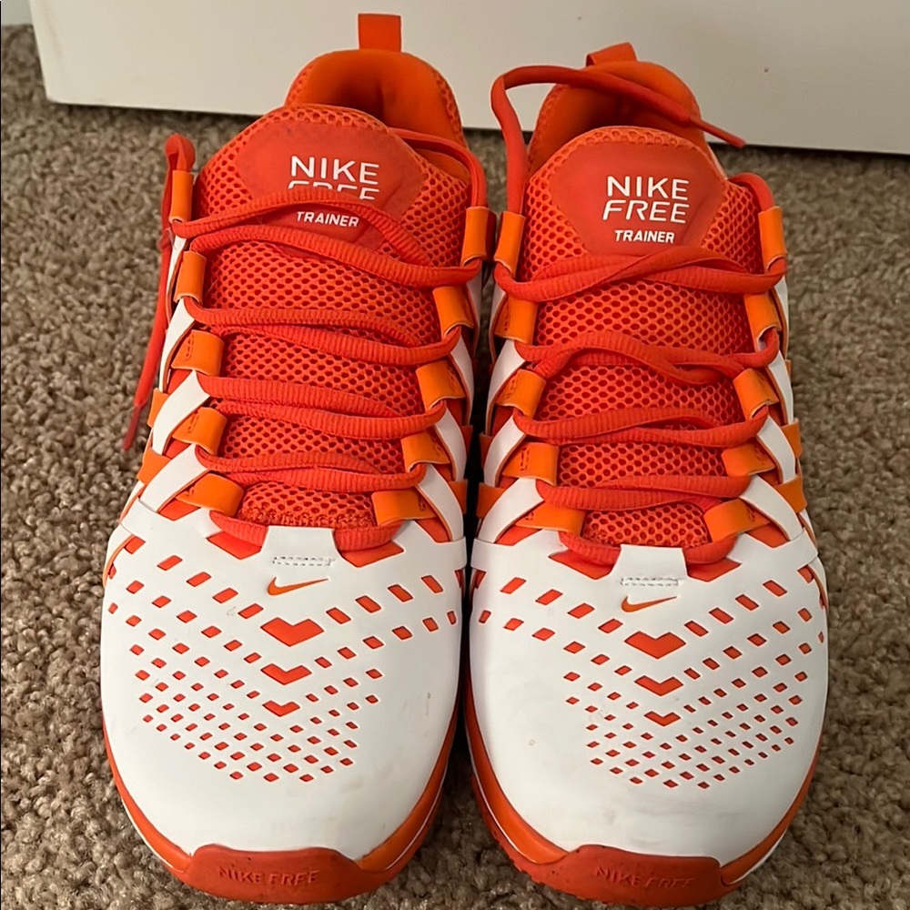 Nike Free Trainer 12 Orange and White Shoes - Picture 2 of 3